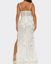 Load image into Gallery viewer, Fairytale White Dress
